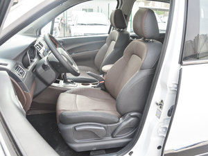 2017款1.6L CVT豪华型 主驾驶座椅