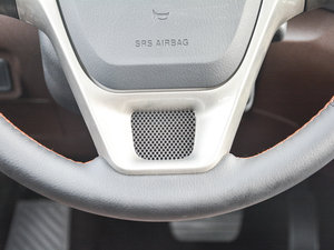 2017款1.6L CVT豪华型 中控区