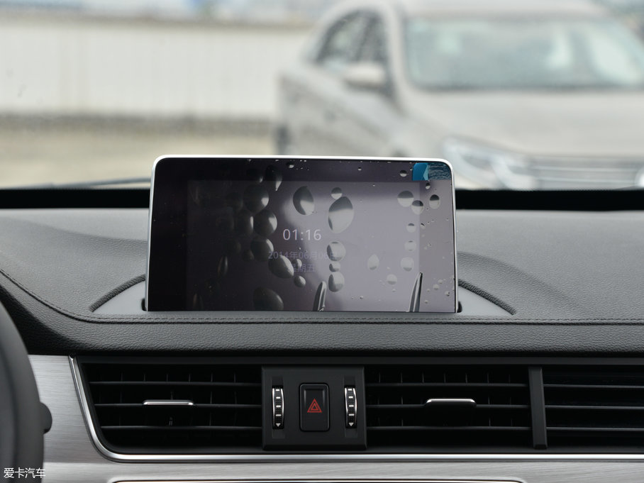 2017���X6 ������ 2.0L �ք�(d��ng)������