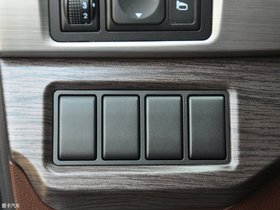 2017X6  1.5T CVTA