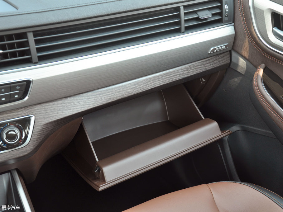 2017X6  1.5T CVTA