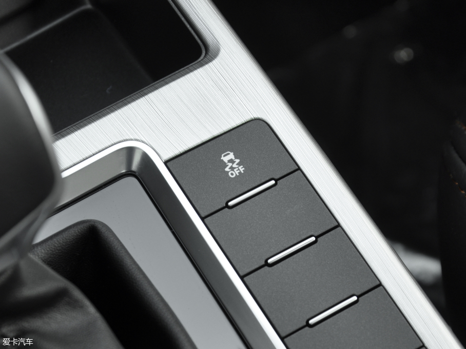 2017X6  1.5T CVTA