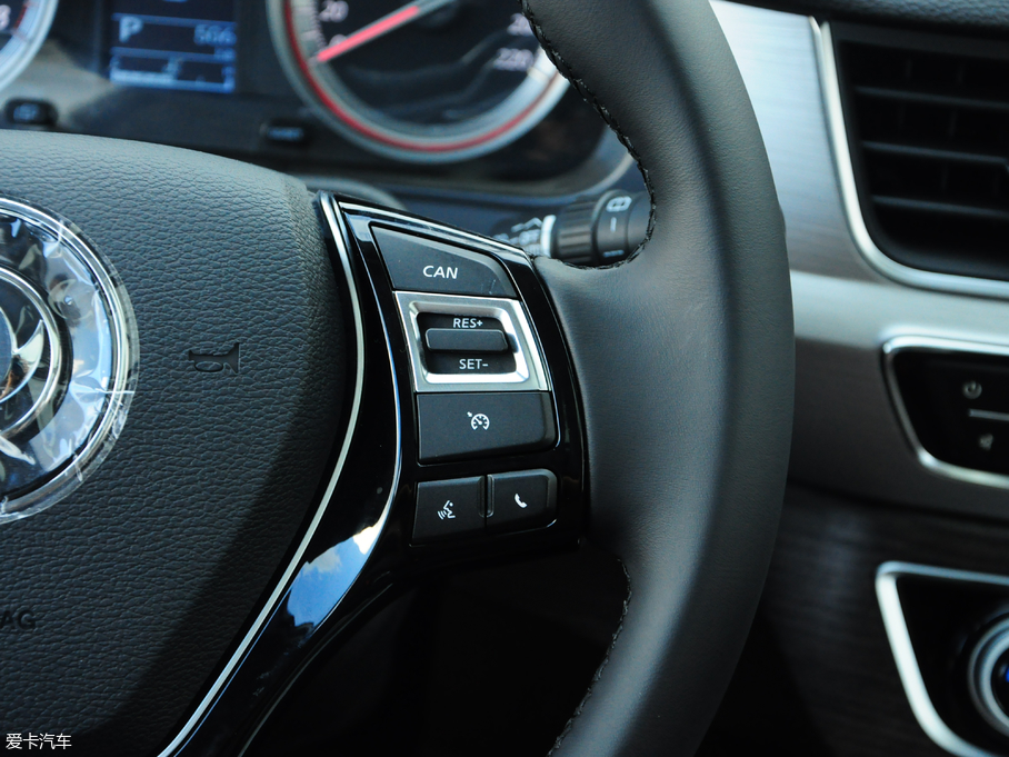 2017X6  1.5T CVTF