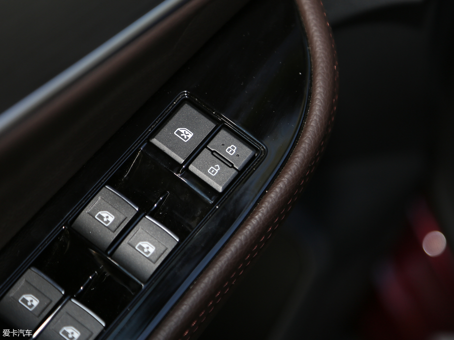 2017X6  1.5T CVTF