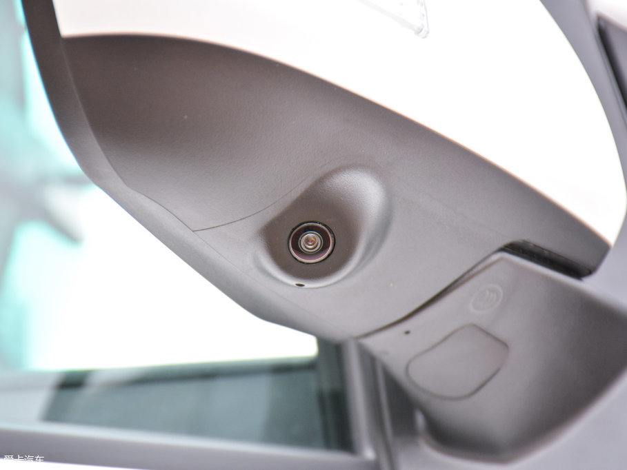 2018L(fng)CM7 2.0T Ԅ(dng)Ş