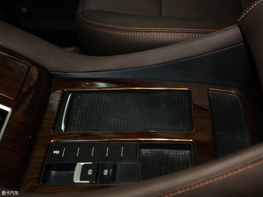 2018L(fng)CM7 2.0T ԄF