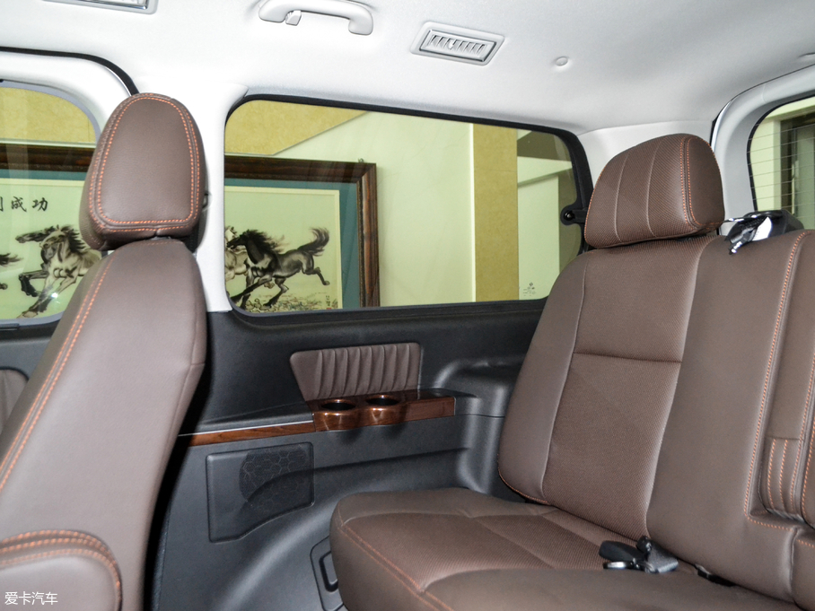 2018L(fng)CM7 2.0T ԄӺA