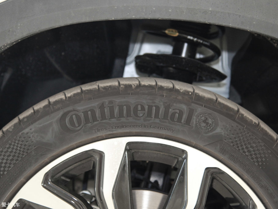 2018X5 ϵ 1.5T ք