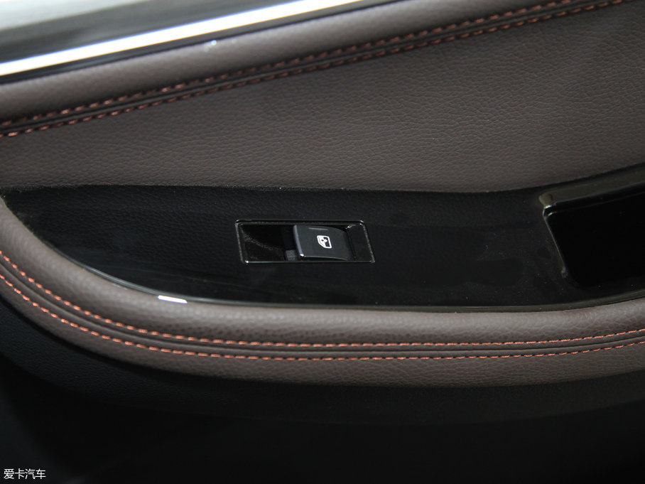 2018X5 ϵ 1.5T ք