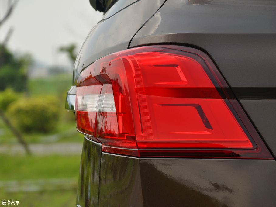 2018X5 ϵ 1.5T ք