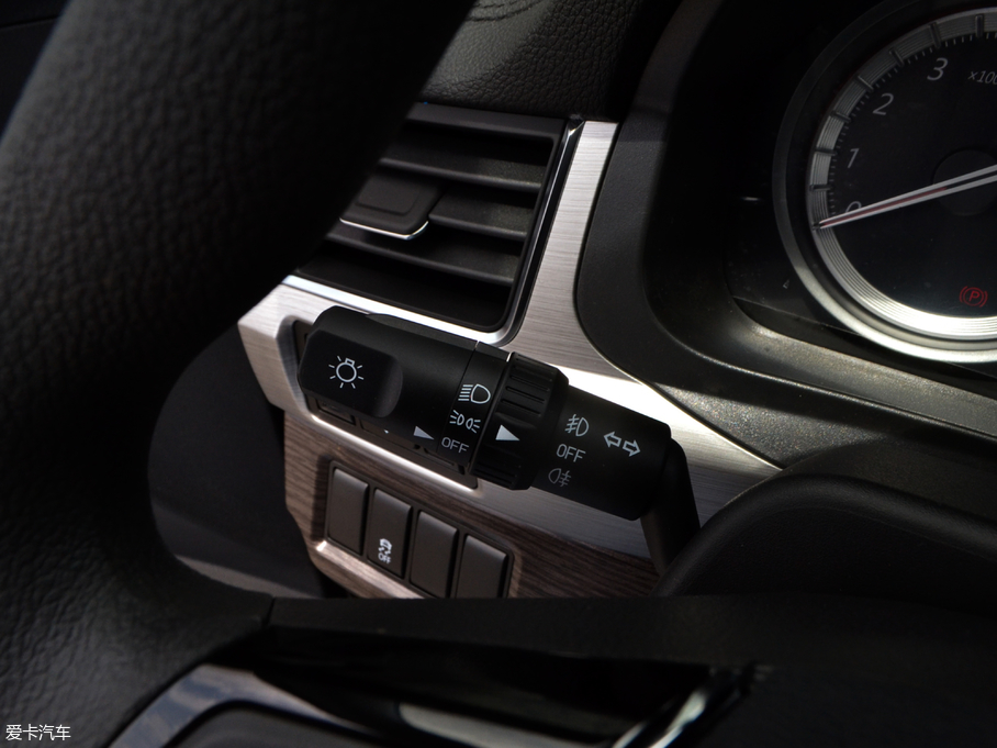 2018���X5 ����ϵ�� 1.6L CVT���A��