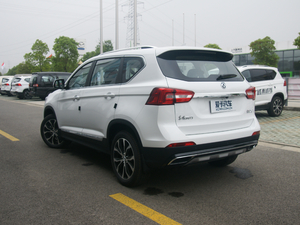 2018款劲享系列 1.5T 手动豪华型 左后45度