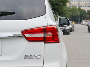 2018款劲享系列 1.5T CVT智联型 尾灯