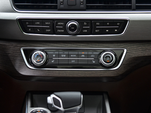 2018ϵ 1.5T CVT {{