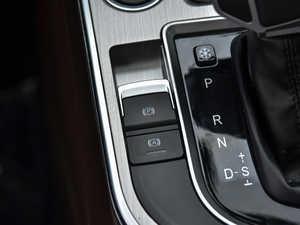 2018ϵ 1.5T CVT v܇Ƅ