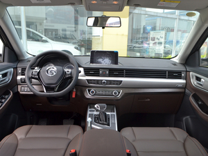 2018款乐享系列 1.6L CVT豪华型 内饰全景