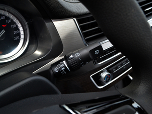 2018ϵ 1.6L CVTA п؅^