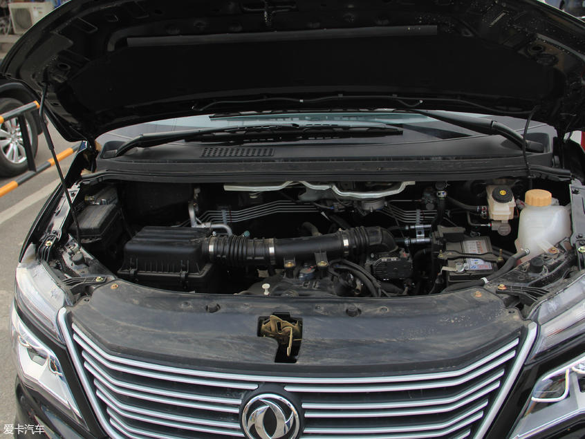 東風風行2018款菱智