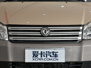 2018款M3L 1.6L 舒适型 7/6座 中网