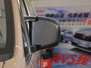 2018款M3L 1.6L 舒适型 7/6座 后视镜