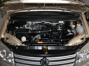 2018款M3L 1.6L 舒适型 7/6座 发动机
