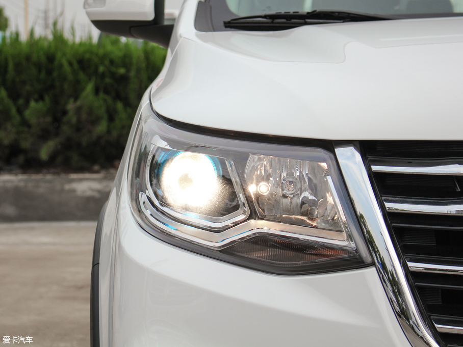 2018L(fng)SX6 1.6L ք(dng)A