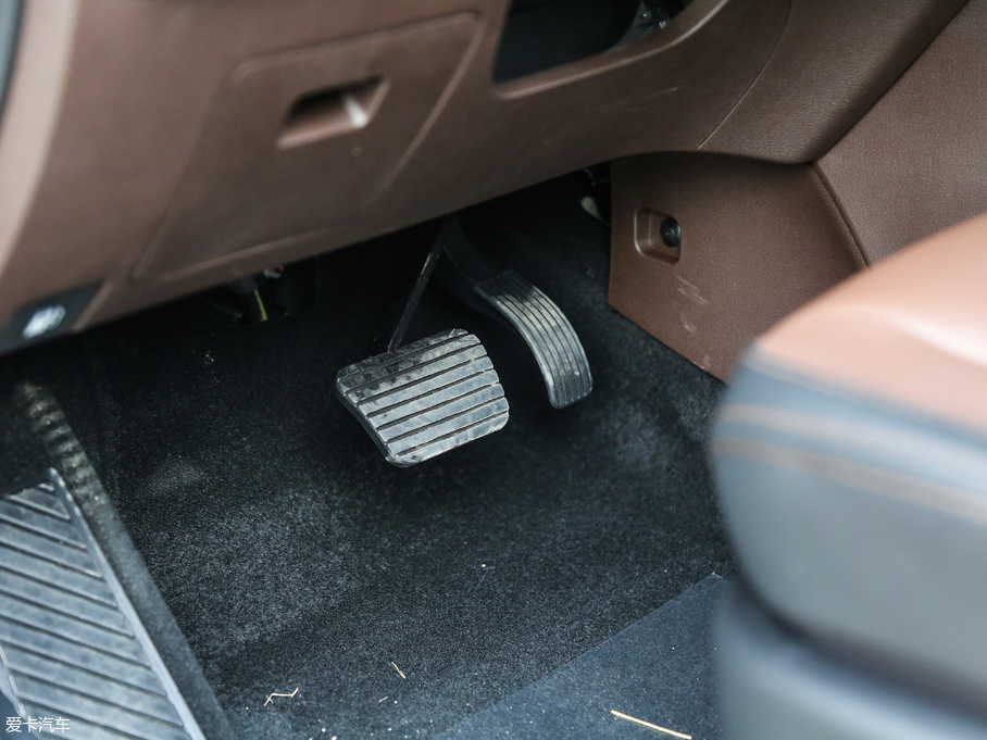 2018L(fng)SX6 1.6L CVTA