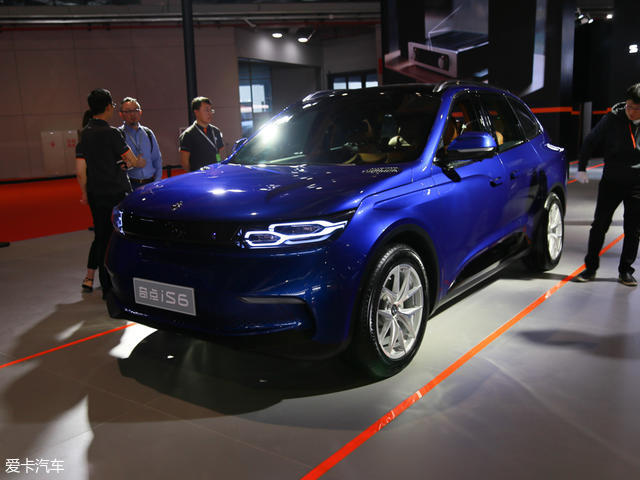 奇點汽車2017款iS6
