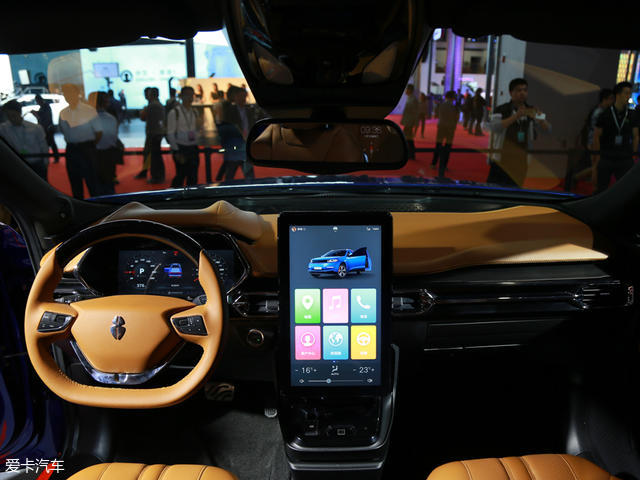 奇點汽車2017款iS6