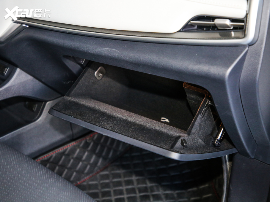 2019REX5 2.0 Lite̽400