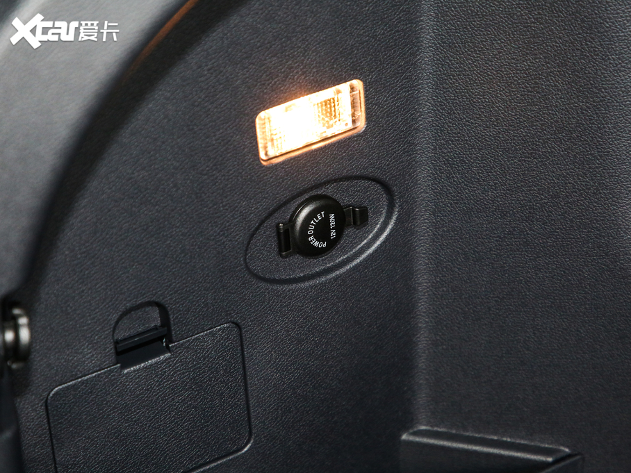 2019REX5 2.0 Lite̽400