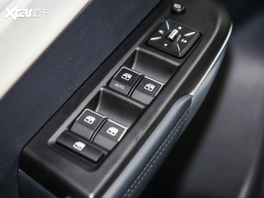 2019REX5 2.0 Lite̽400