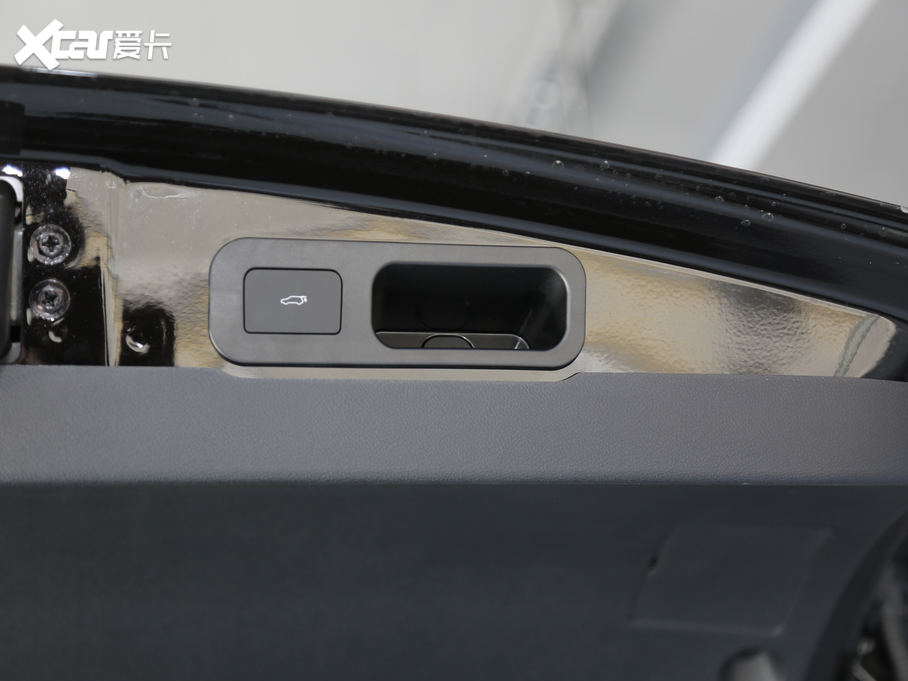 2019REX5 520 Extra (chung)°