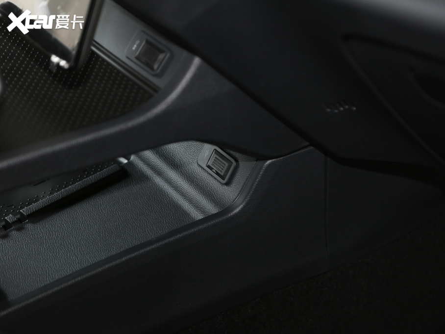 2019REX5 520 Extra (chung)°