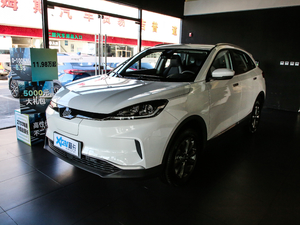 2019款智行2.0 Lite探索版400 整体外观