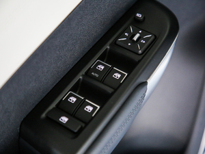 2019520 Lite ̽ п؅^(q)