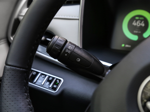 2020EX5-Z Pro ܰ п؅^