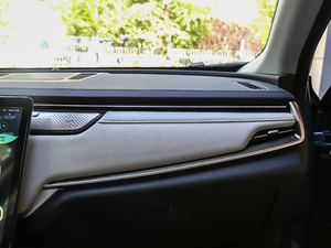 2020EX5-Z Pro ܰ п؅^