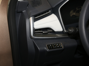 2020EX5-Z Nex ̽ п؅^(q)