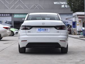 2021款400 即客行 正后	