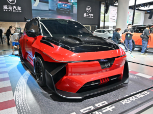 2021款基本型 右前45度