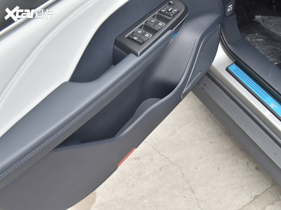 2022�����REX5 EX5-Z Nex̽���� 400