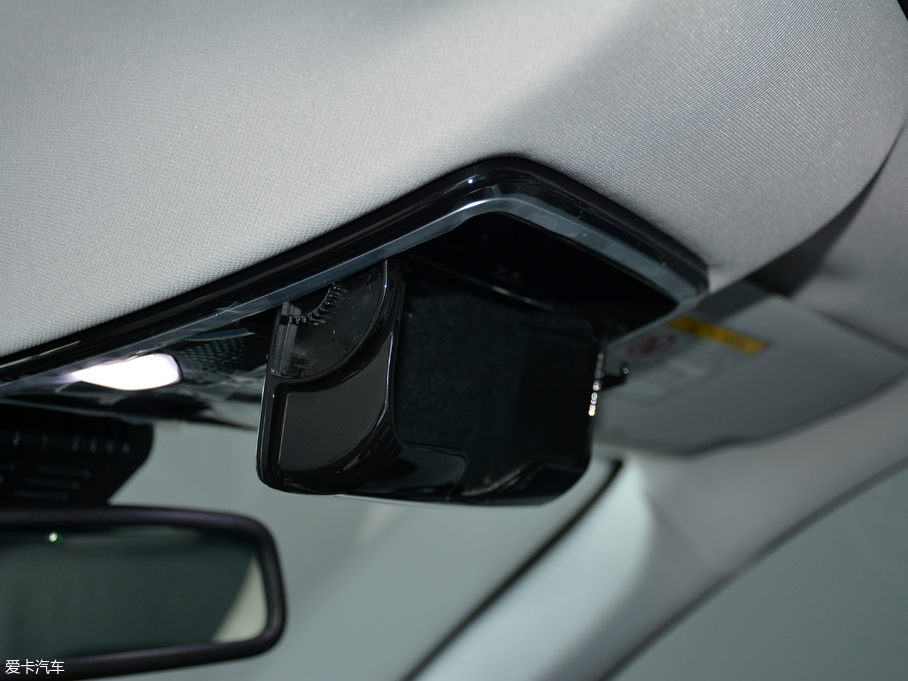 2018REX5 300 Extra°