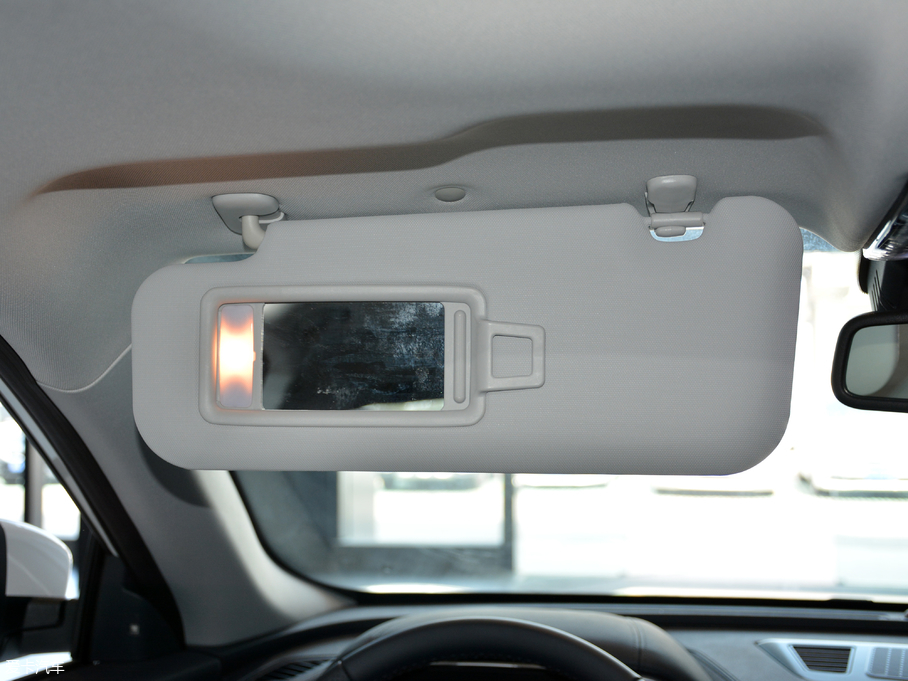 2018REX5 300 Extra°