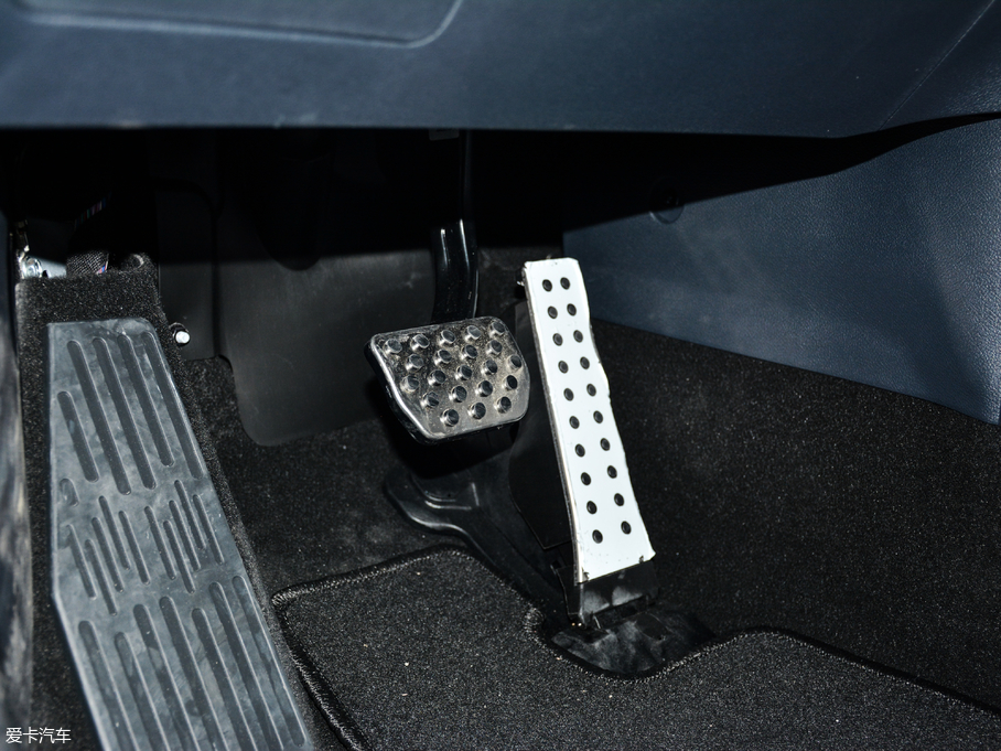 2018REX5 300 Extra°