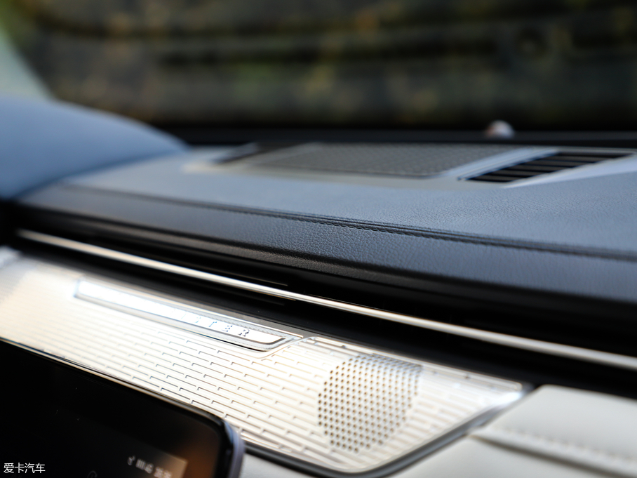 2018REX5 400 Extra°