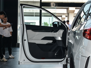 2018300 Extra° {λ܇T