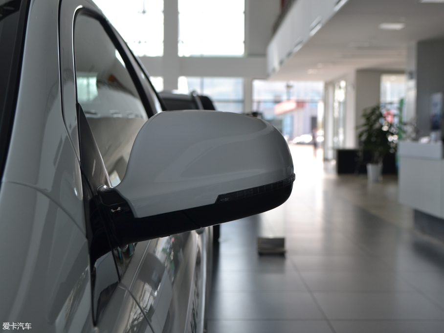 2018���L��C30 EV ������ ��Ӣ��