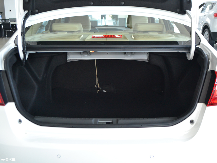 2018���L��C30 EV ������ ��Ӣ��