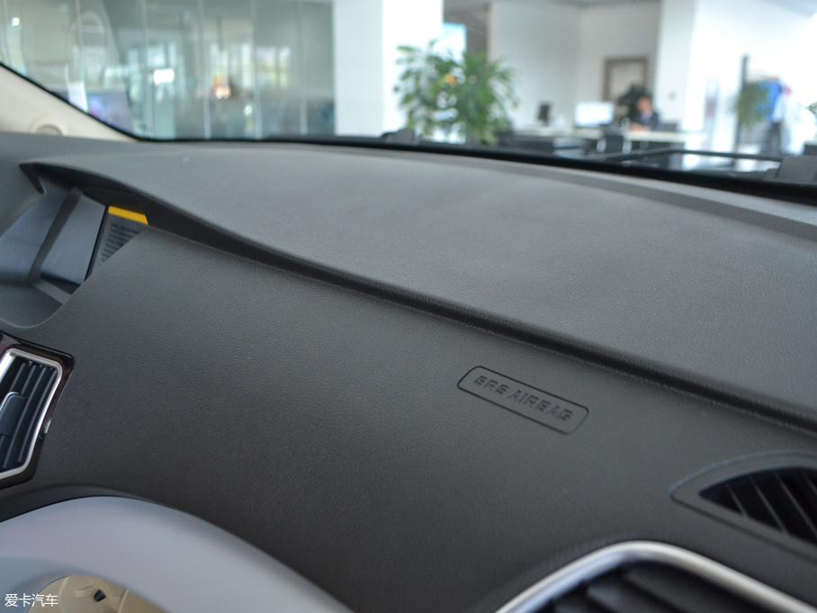 2018L(zhng)C30 EV (j) Ӣ